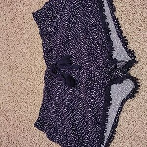 Remind Tropical Shorts